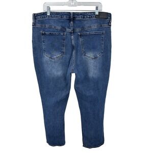 IT Carolyn Women 16 High Rise Relaxed Fit Jeans Distressed Casual Grunge Revival